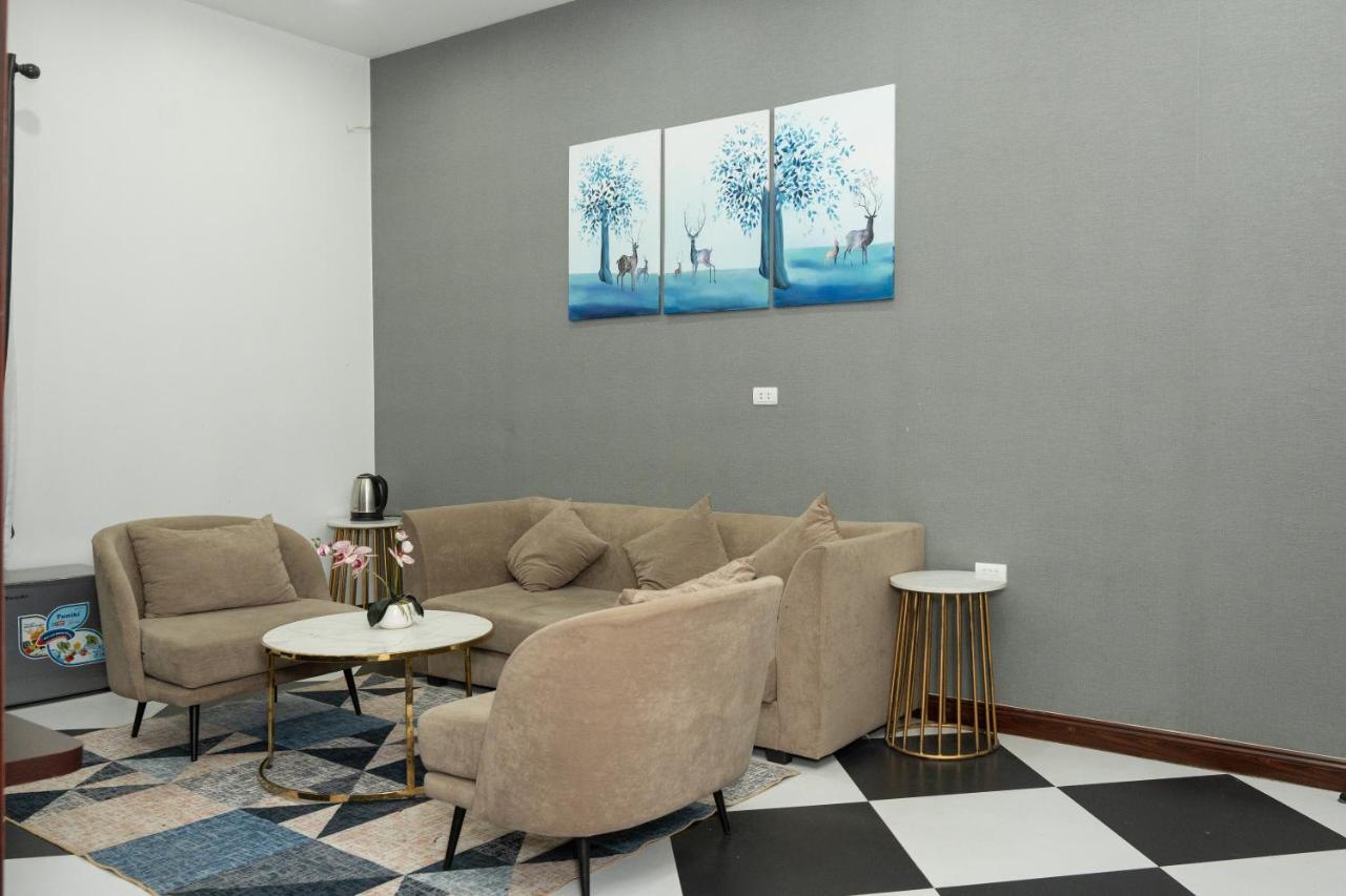 Anh Anh Luxury Hotel Tuyen Quang 外观 照片